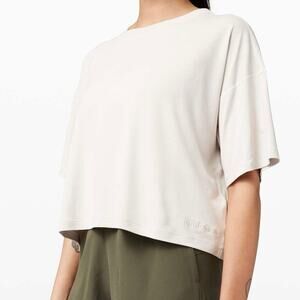 Lululemon Ease of It All Short Sleeve Dune Oversized Crop M/L Jersey Modal